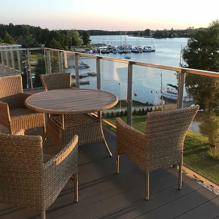 Nautica Apartament *